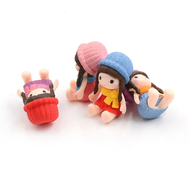 1Pc Mini Girl Doll DIY Micro Landscape Dolls Fairy Garden Miniatures Decor Dollhouse Figures