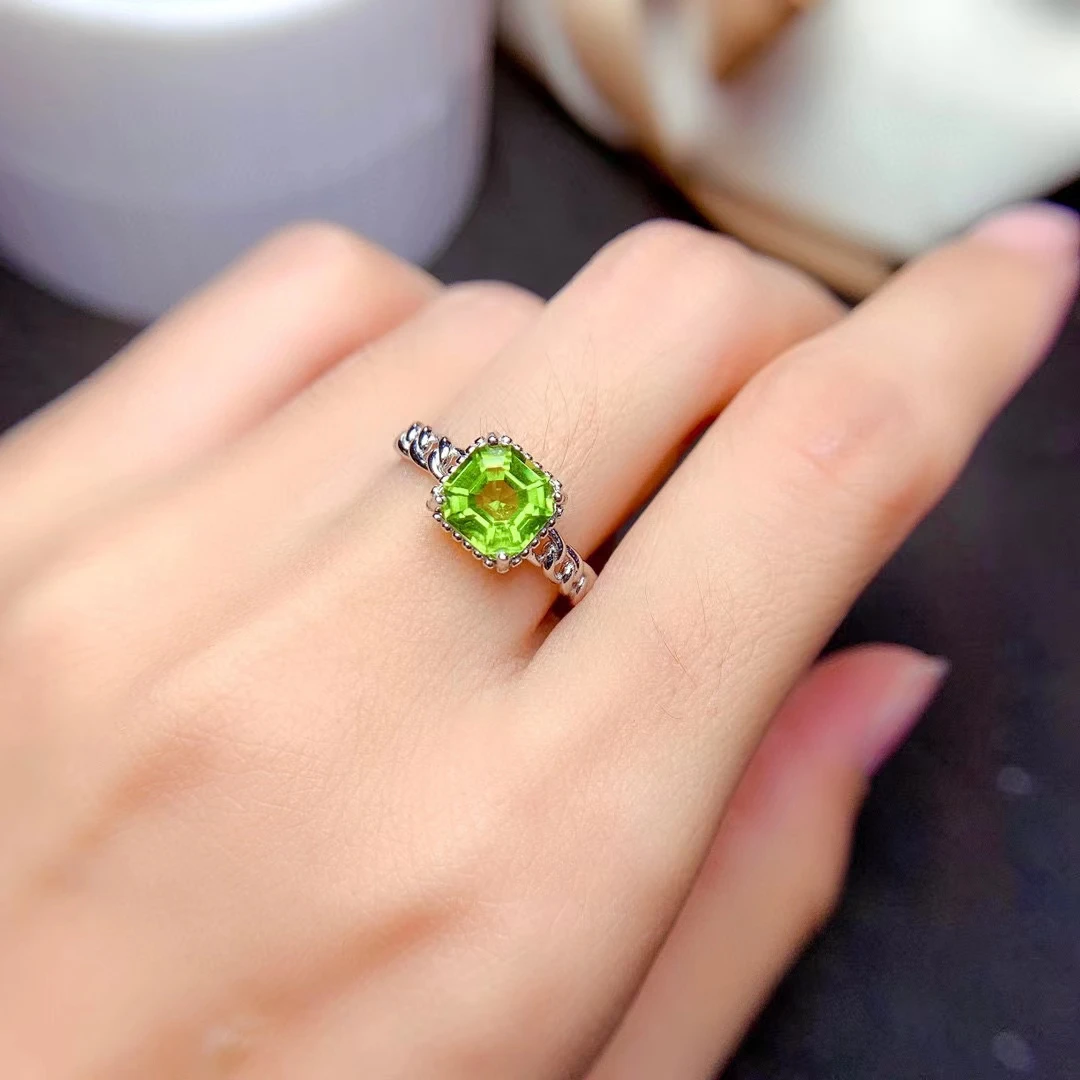 2022 New Natural Peridot Ring for Women Fine Jewelry Real 925 Sterling Silver Natural Gem Support Test Exquisite Gift