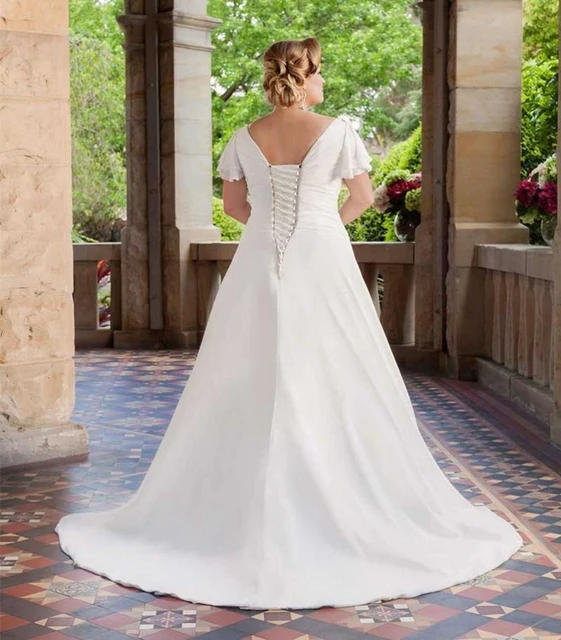 Short sleeve plus size wedding dress hotsell