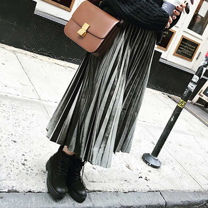 2019 new Fashion Autumn Winter Pleated Skirt Womens Vintage High Waist Skirt Solid Long Skirts New Fashion Metallic Skirt Female