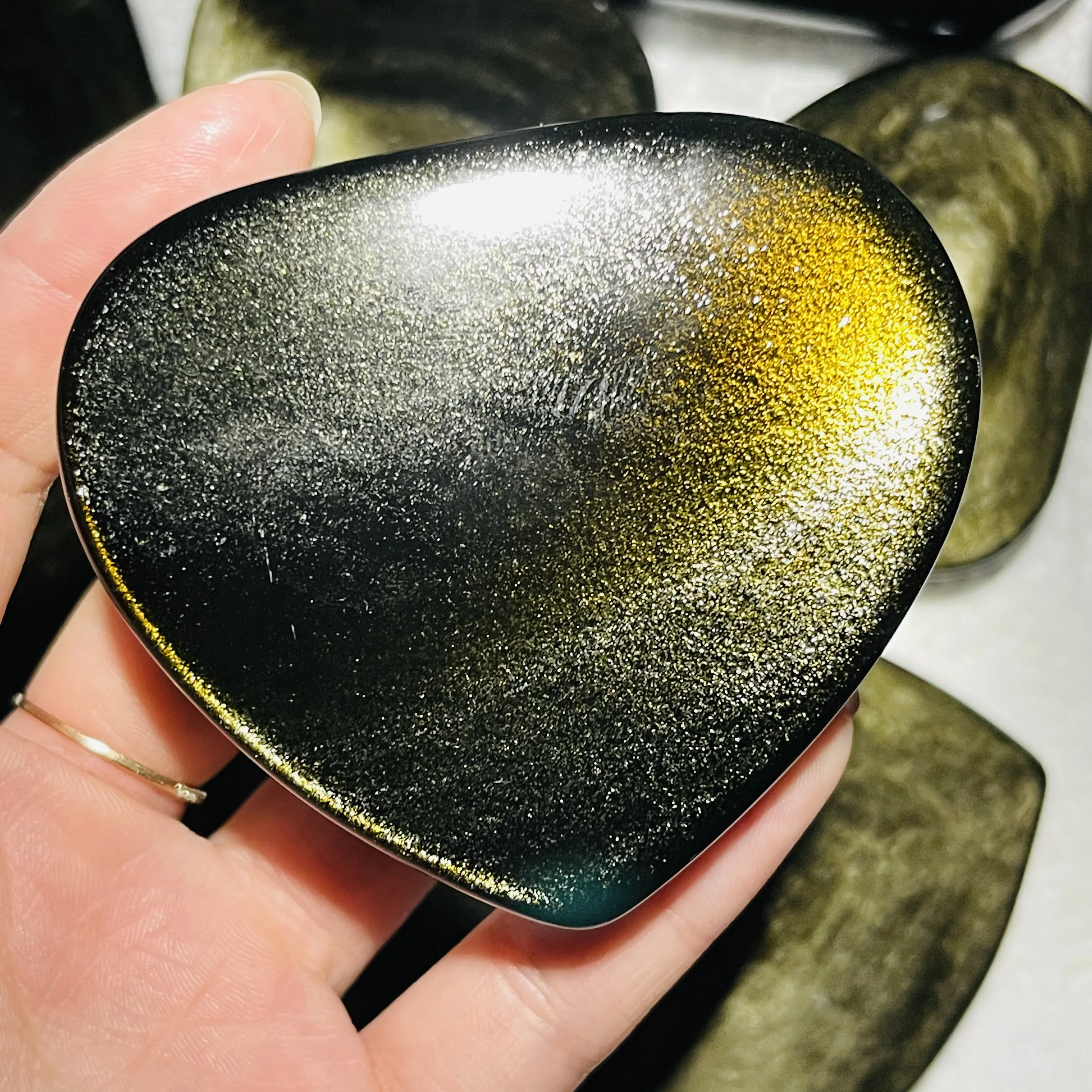 Natural Gold Obsidian Cat Eyes Quartz Crystal Heart Healing Decor Gift