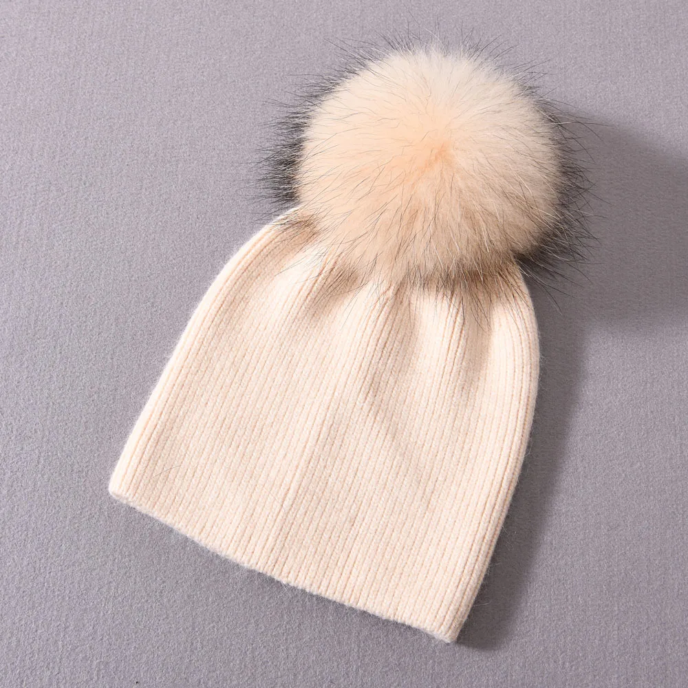 Variant: Beige M