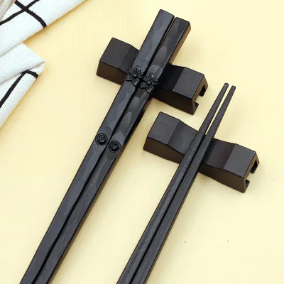 1Pair Japanese Chopsticks Sushi Sticks Nonslip Chinese Long Chopsticks Tableware Kitchen Accessories Light Alloy Reusable