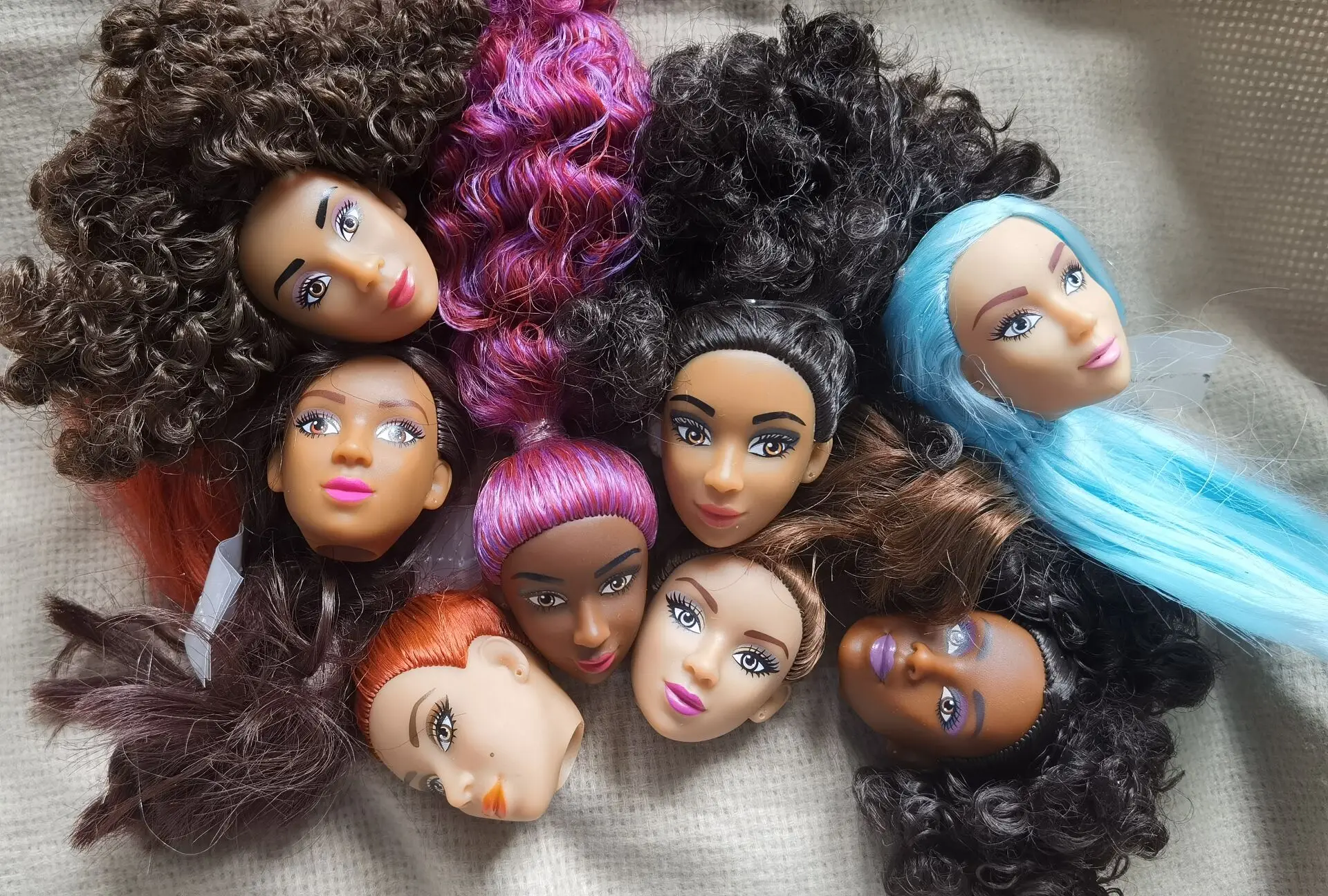 Black Lady Doll Head 1/6 Size Blue Brown Purple Black Hair Head Good Makeup Collection Doll Parts Girlfriend Gift Toy DIY Dolls