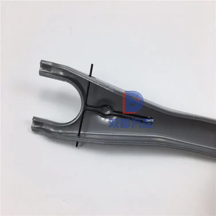 For SAIC Maxus Chase V80 clutch shift fork release shift fork five-speed gearbox release shift fork clutch shift fork