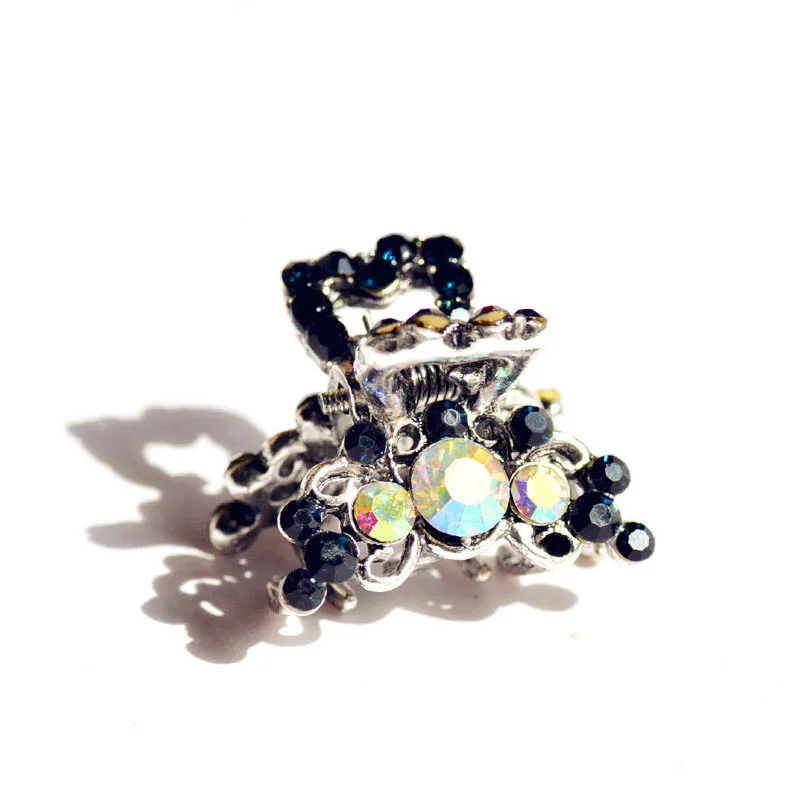 Morkopela Small Rhinestone Hair Claw Girls Metal Hair Pin Clip Vintage Mini Hair Claw Crabs Accessories