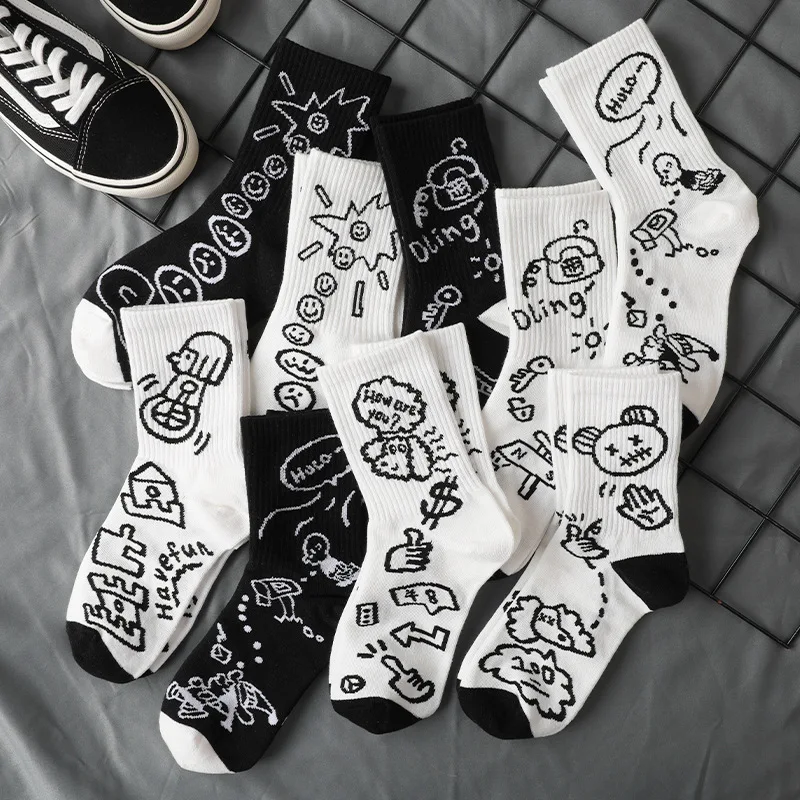 Japanese Cotton Linen Cartoon Pattern Hip-hop Style Breathable Funny Skateboard Funny Pattern 1 Pair Of Men\'s Socks Spring