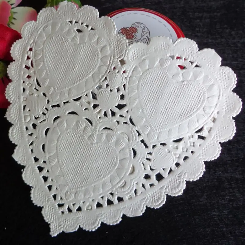 100Pcs/Set 4 Inch 10cm Heart Shape Paper Doily White Doilies Hollow Out Lace Coasters Placemat Tableware Decorations