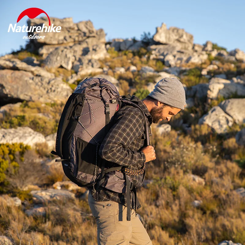 Imagem -05 - Naturehike Mochila de Escalada 60l Bolsa Ultraleve para Caminhadas Esportiva com Armação de Alumínio Grande Capacidade para Acampamento ao ar Livre