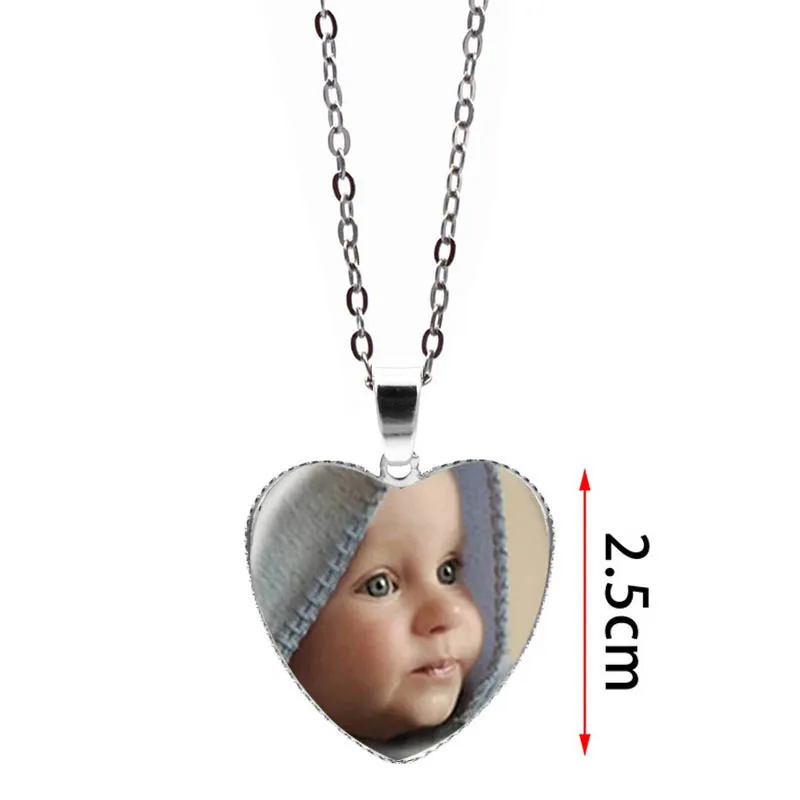 Heart Shaped Photo Pendant Customized Necklace For Your Baby Photos Of Mom, Dad And Grandparents Gifts For Family Members