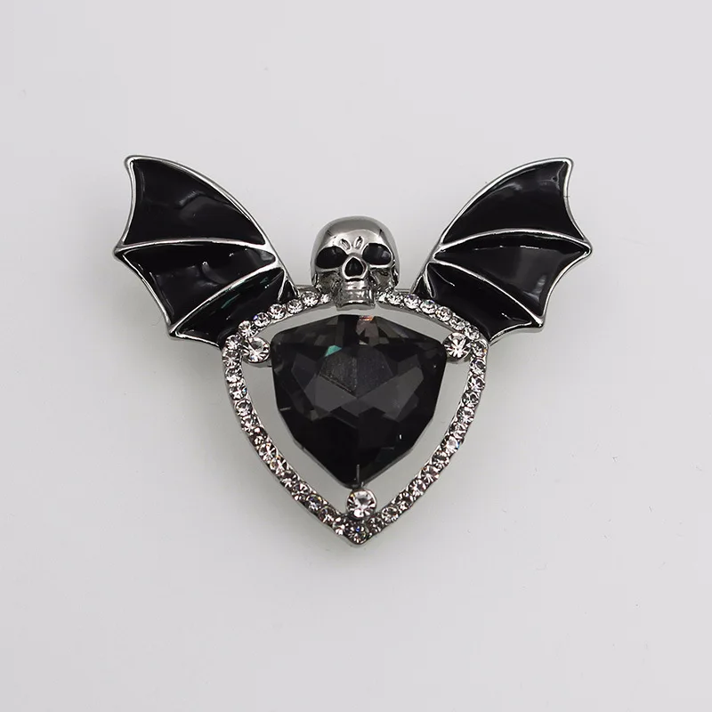 European and American New Style Halloween Gothic Punk Personality Skull Bat Corsage Brooch Hot Sale Brooch