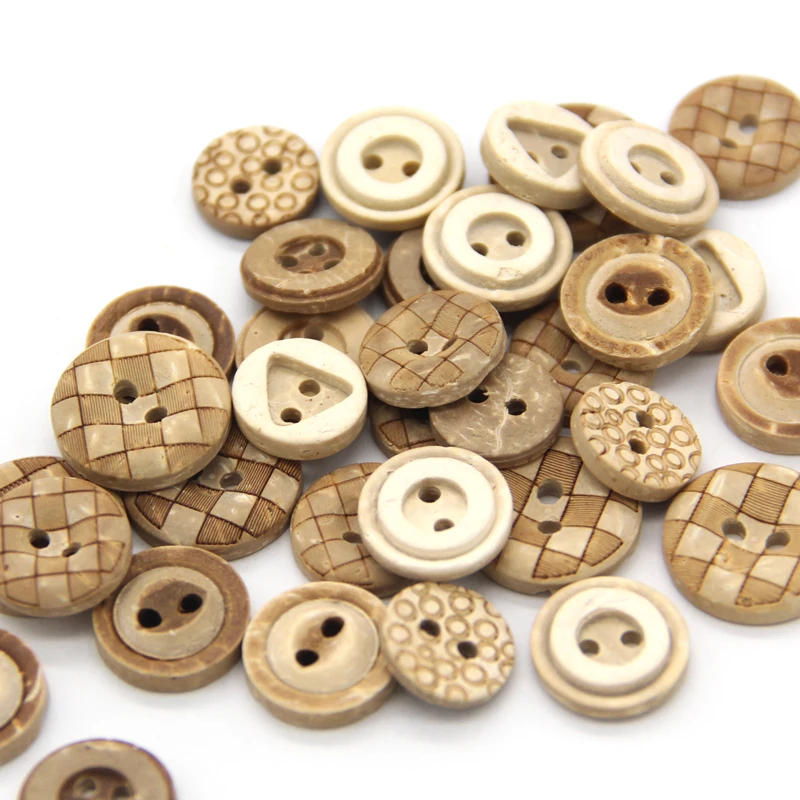 HENGC 30pcs Mixed Flower Carved Wooden Buttons For Clothing Children Scrapbooking Shirt Handmade DIY Sewing Accesories Wholesale