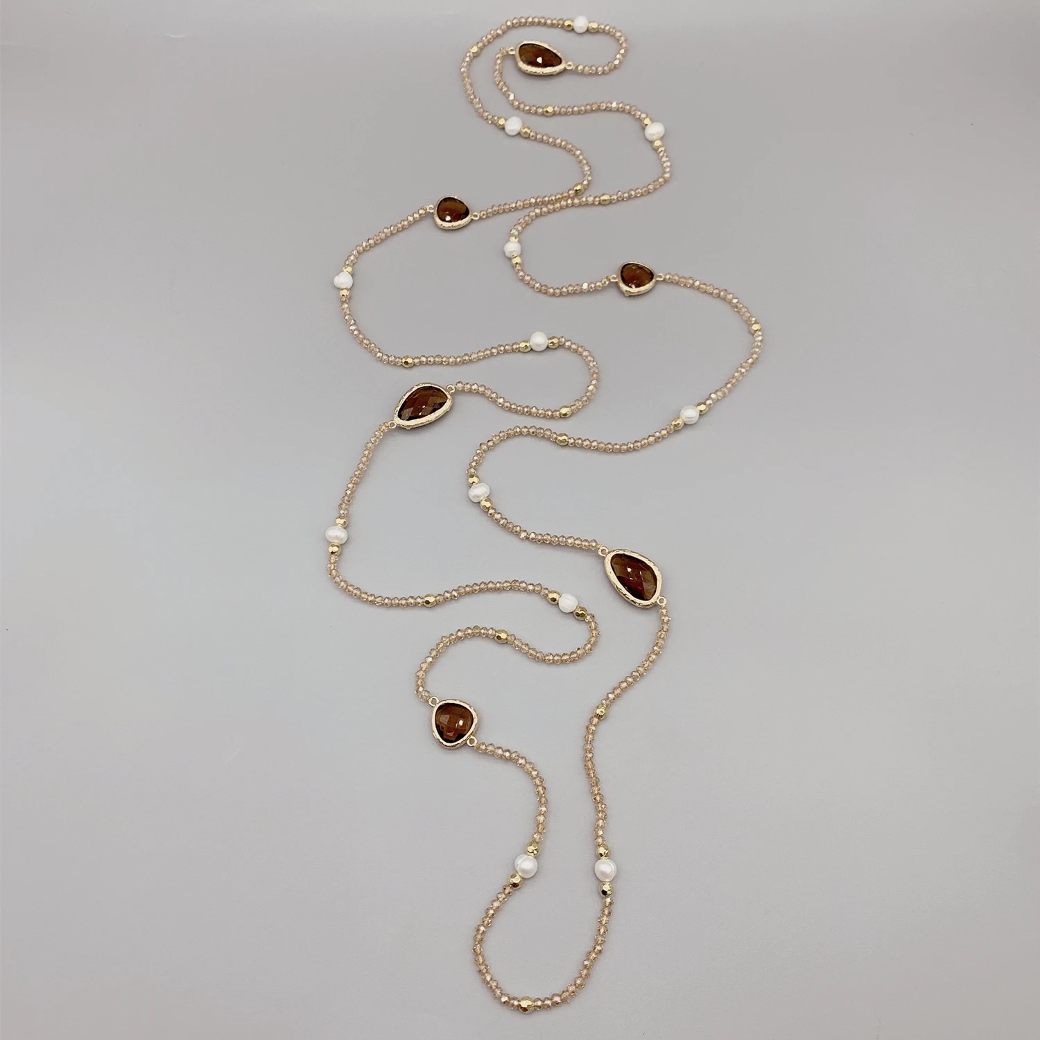 FoLisaUnique Irregular Shape Smokey Quartz Necklace For Women 5-6mm White Freshwater Pearls Hammered Gold Beads Long Necklace 5