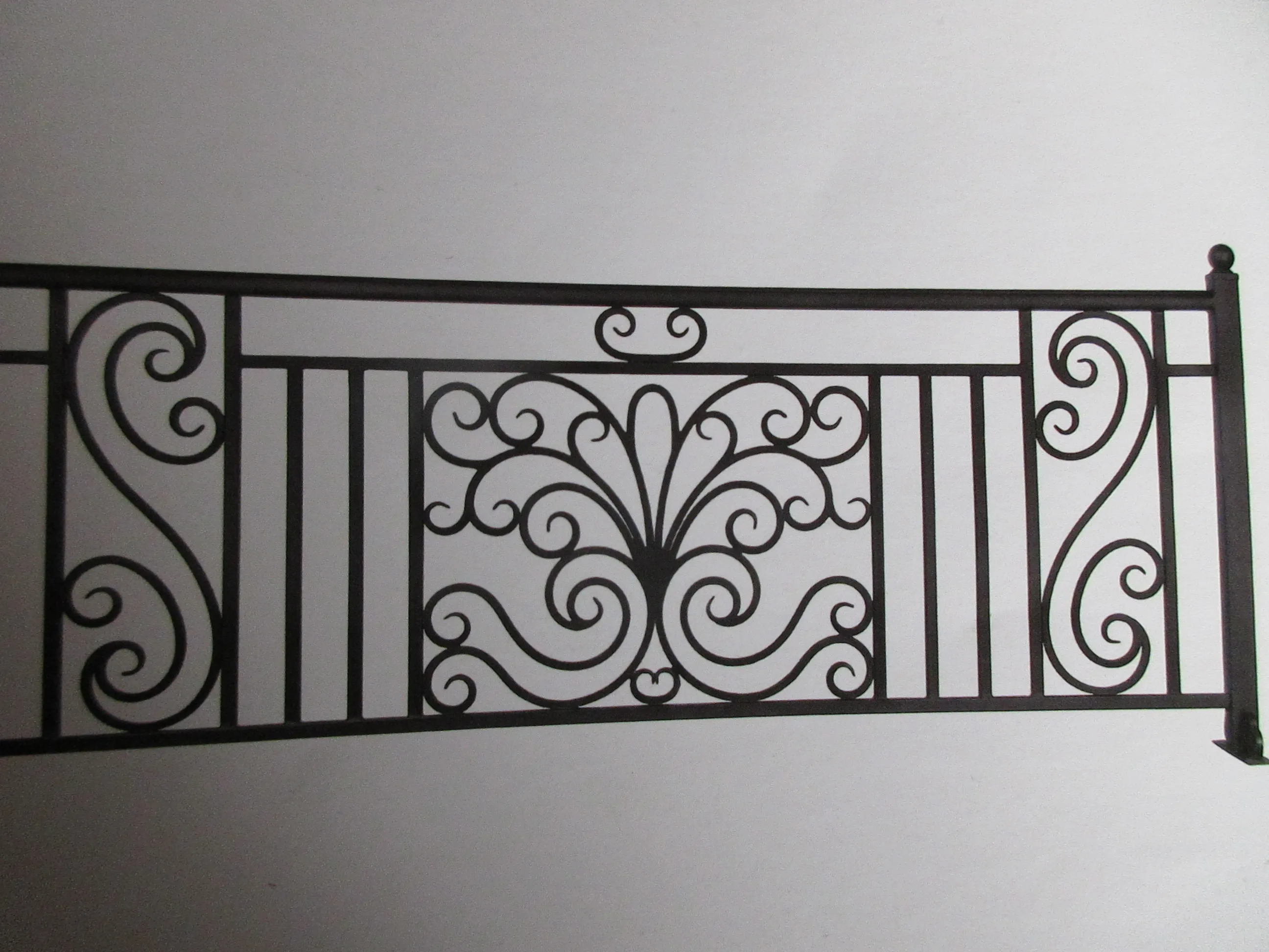 Luxury Custom Made Balustrades Wrought Iron Balcony Home Railings HC-R4