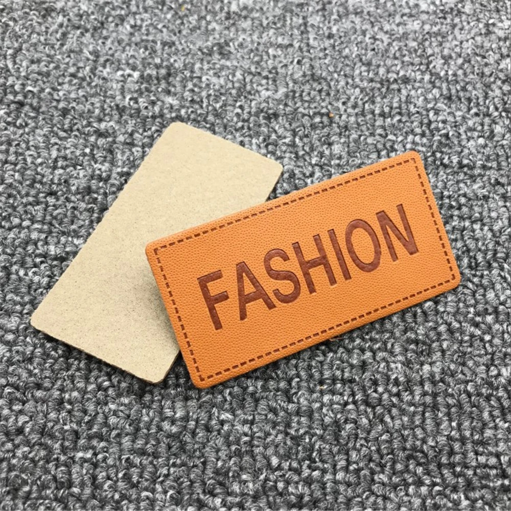 20X42Mm Fashion Labels For Clothing Handmade With Fashion Text Leather Tags For Gift Clothes Hand Made Label With Bear Logo
