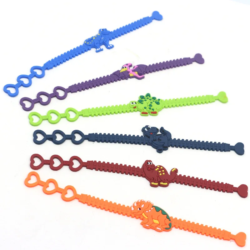 12pcs amore per bambini Cartoon Dinosaur Unicorn Bracelet Hand Band Silicone tre fori Peach Heart bracciale regolabile