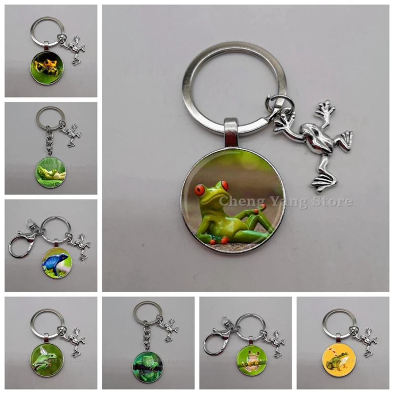 Playful and cute frog glass convex round keychain pendant, charm frog keychain, DIY keychain