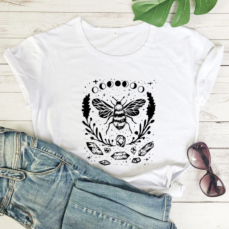 Mystical Honey Bee Moon Phases T-shirt Aesthetic Women Astrology Hippie Top Tee Shirt Vintage Boho WItch Gothic Tshirt