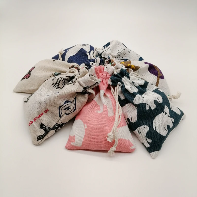 50pcs Pattern Style Jute Bag Sack Cotton Bag Drawstring Christmas Gift Bags for Jewelry Gift Packaging Bags Wedding Pouches Diy