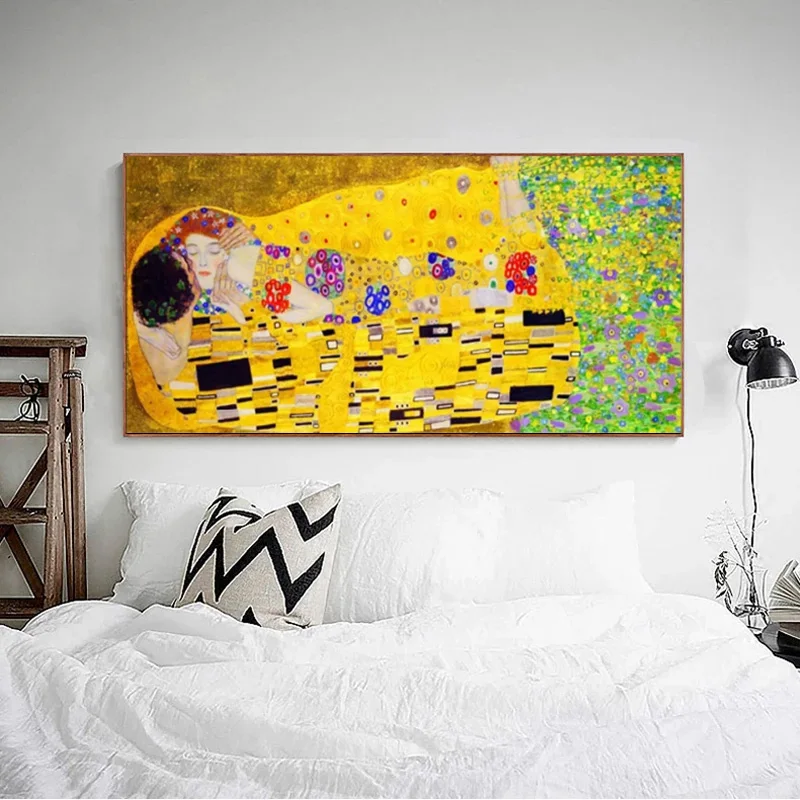 

Gustav Klimt's Kiss Paintings Art Abstract Posters and Prints Canvas Painting Wall Art Pictures for Living Room Home Decor