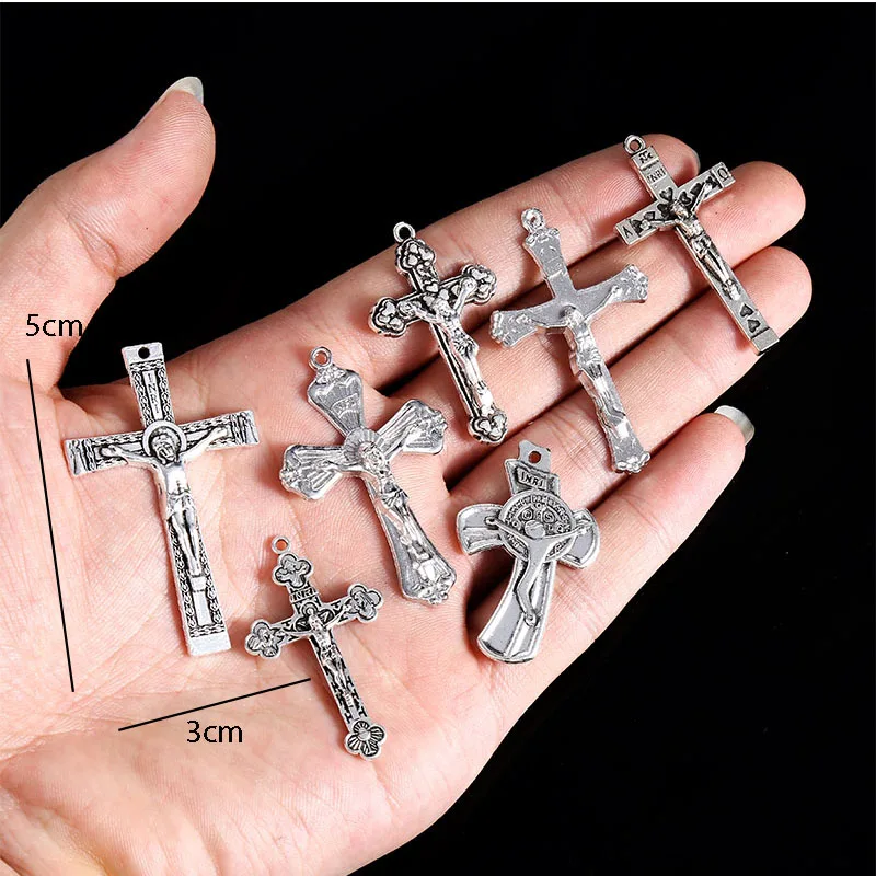 A variety of Christian retro bible cross pendants, holy cross pendants, Jesus cross pendants, DIY metal necklace pendants