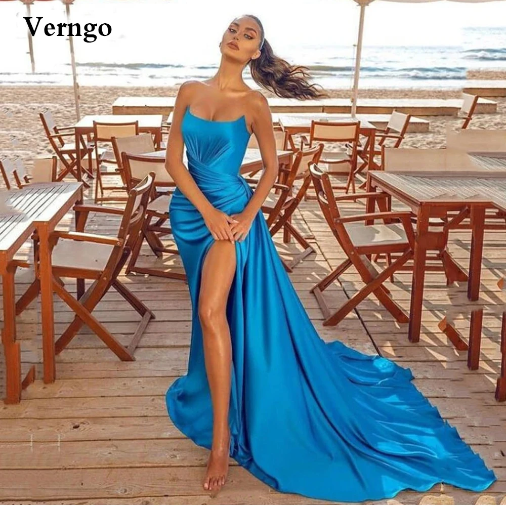 Verngo-青いサテンの人魚のプロムドレス,ストラップレス,ドレープ,ハイスリット,セクシー,ビーチ用,シンプル,エレガント