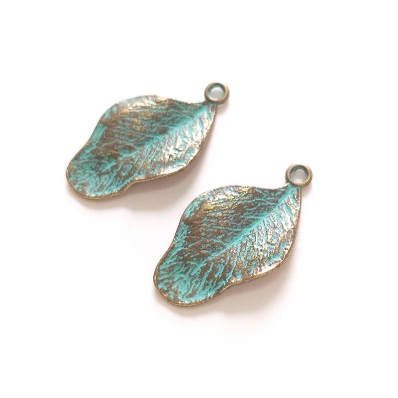 2021 NEW 10pcs 35*20MM New Retro Patina Plated Zinc Alloy Green Leaf Charms Pendants for DIY Jewelry Accessories