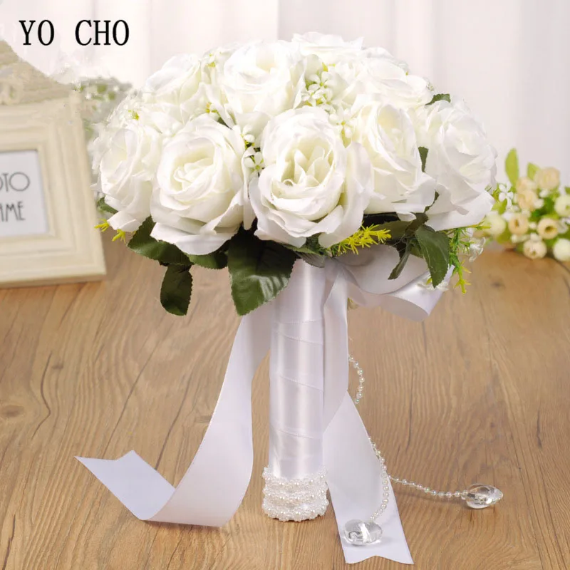 Yo Cho Bouquet da Sposa Fiore Artificiale Fiore di Seta Rosa Bouquet Bianco Falso Della Perla di Cristallo Del Partito Della Damigella D'onore di Promenade di Cerimonia Nuziale Forniture