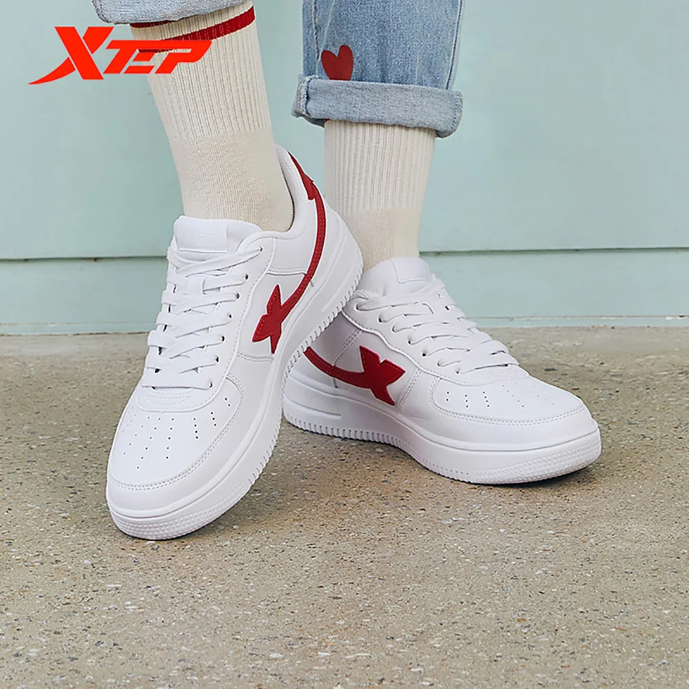 Xtep Women Skateboarding Shoes Female Spring Non-Slip Women\'s Walking Shoes White Black Durability Cozy Sneakers 881218319851