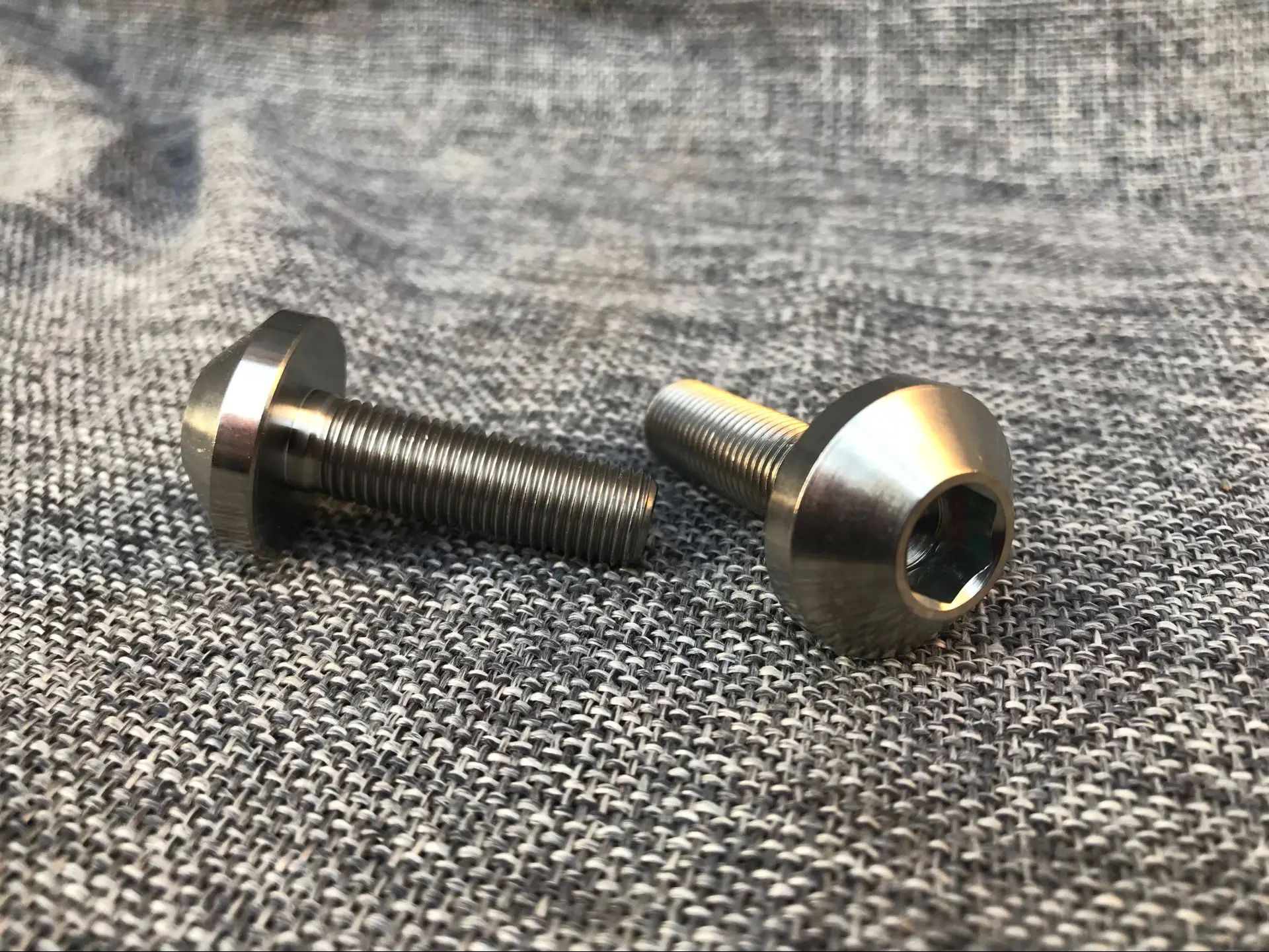 bmx hub titanium screw ti Axle bolt 3/8 16g cult bmx BSD Primo WTP