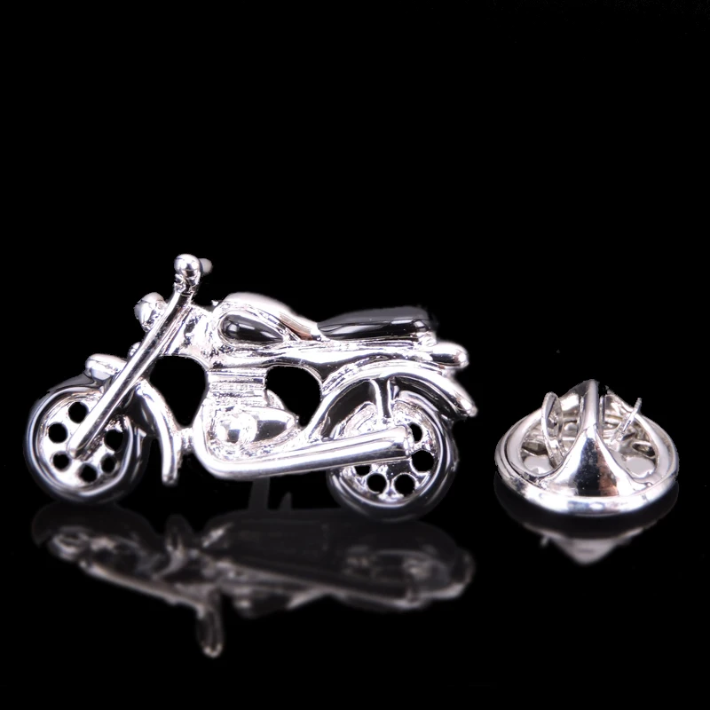 Golden classic old motorcycle Brooch Lapel Pin men\'s and women fashion jewelry clothing backpack Badge Party Gift