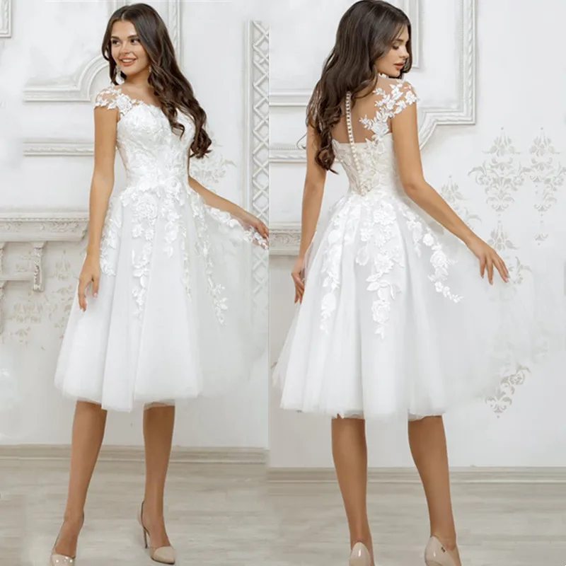 LoveDress-Vestido De novia corto con cuello en V, traje elegante De princesa con Apliques De encaje, tul con botones, 2023