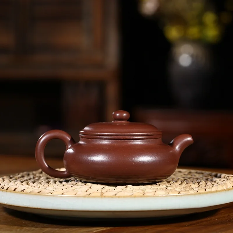 pure manual flat relapsed pot of run of mine ore purple clay pot of sketch 160 cc Eva zhu teapot tea ceremony