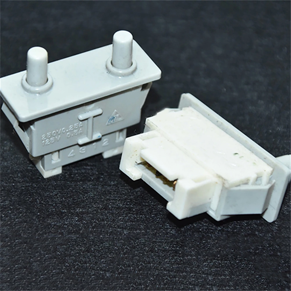 0.25A 250V interruttore della luce della porta del frigorifero interruttore del sensore della lampada della porta speciale per parti del frigorifero Hualing e MITSUBISHI