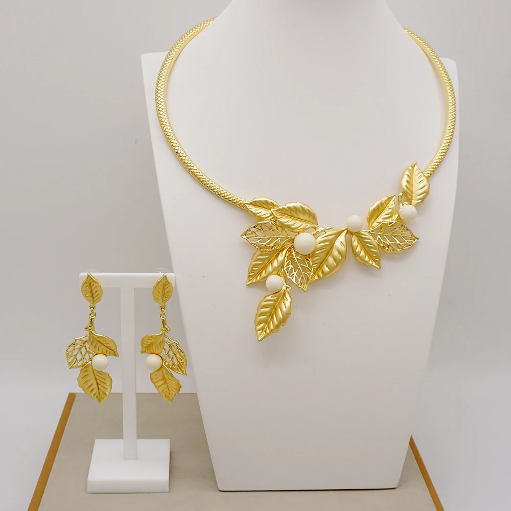 

Latest Fine Dubai Gold Color Leaves Necklace Earrings Jewelry Set Romantic Ladies Wedding Party Jewellery Sets Party Gift