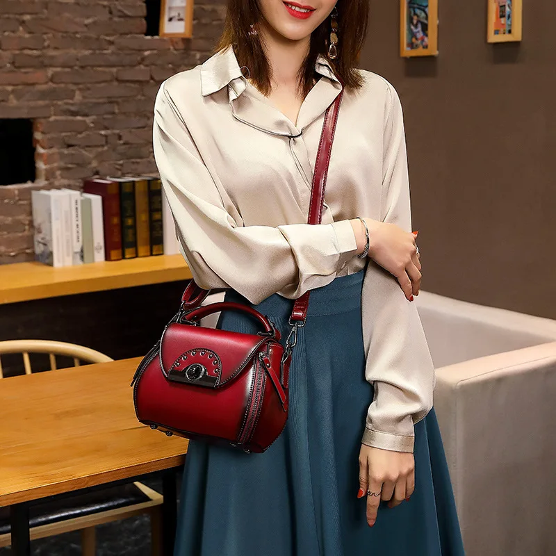 European Style Retro Crossbody Bags For Women Hard Genuine Leather Solid Color Rivets Shoulder Bag Female Fashion Casual Handbag