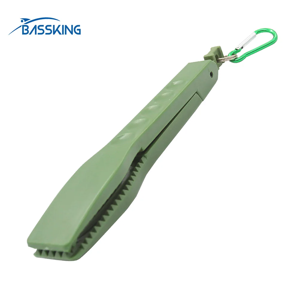 BASSKING Portable Fishing Grip 5 Colors Lightweight Quality Plastic Fishing Lip Controller Plastic Fishing Tackle Tool Pesca