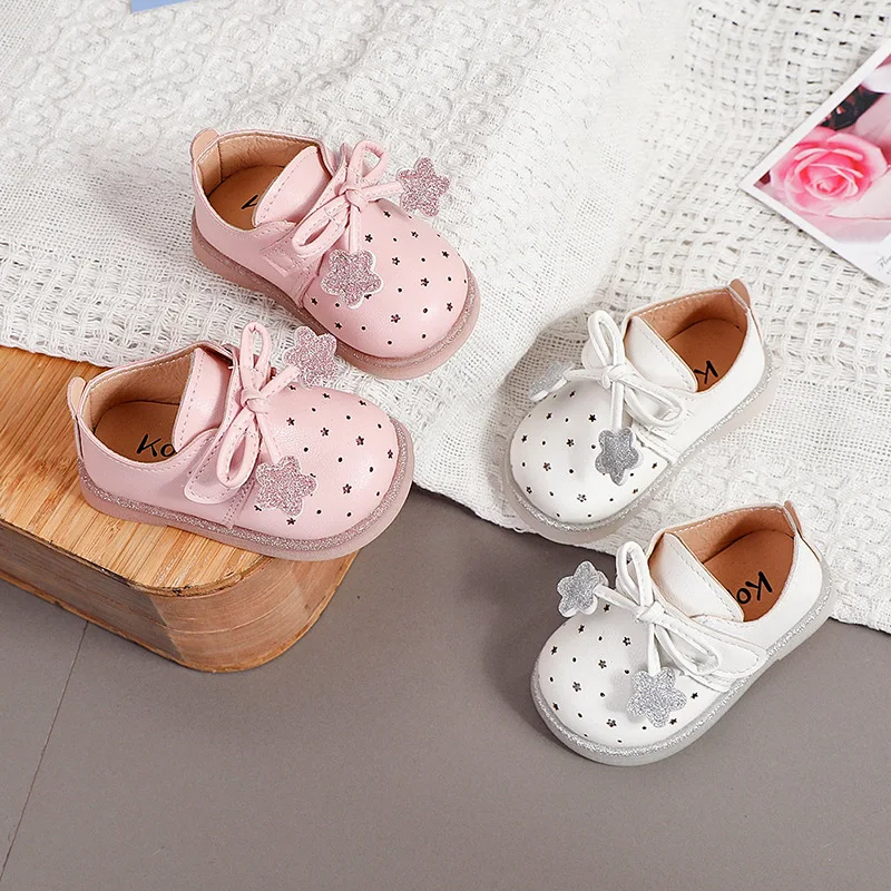 Dziecięce buty dziecięce wiosna jesień dziewczyny maluch niemowlę płaskie obuwie skórzane pojedyncze miękkie dno księżniczka trampki chaussure bebe