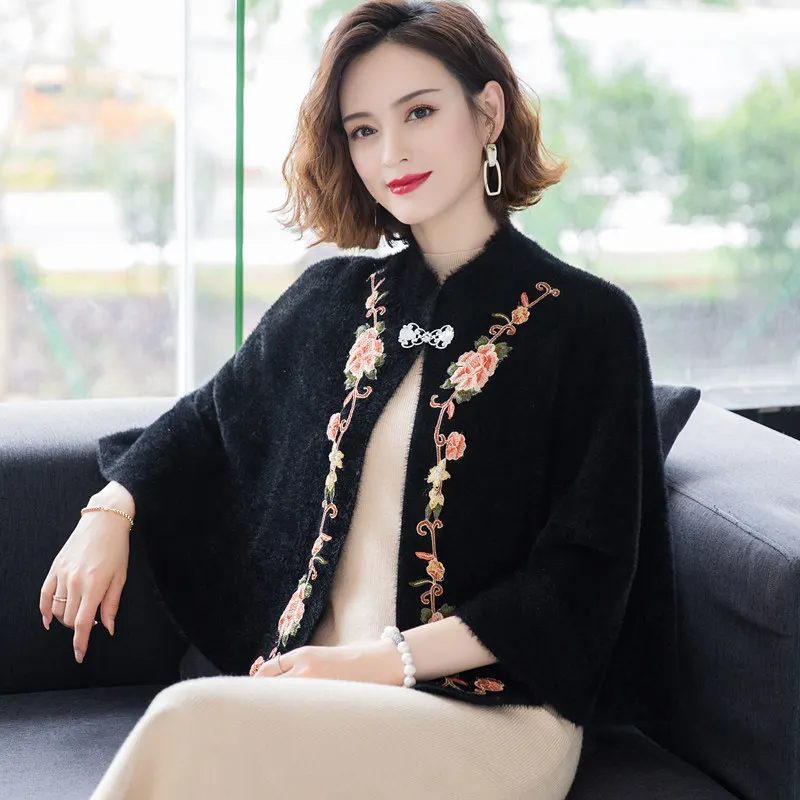 

2021 Women Loose Solid Color Mink Fur Sweater With Lace Edge Ladies Short Capes And Poncho Winter Warm Other Scarves And Shawls