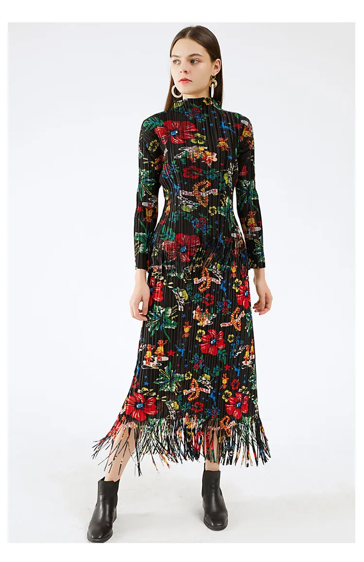 

HOT SELLING Miyake fold Retro floral long sleeve o-neck tassel T-shirt + Retro floral print skirt tassel suit IN STOCK