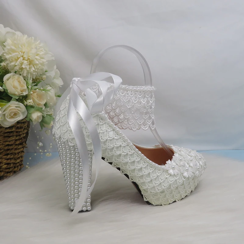 2021 new ladies bridal wedding shoes lace wristband fashion small flower female high heels high heels white lace party dress sho