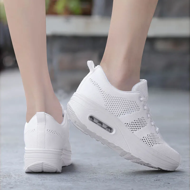 Tenis Feminino 브랜드 스니커즈 여성 테니스 신발 Chaussures Femme 야외 Zapatos 드 Mujer 스포츠 신발 트레이너 Tenis Blancos