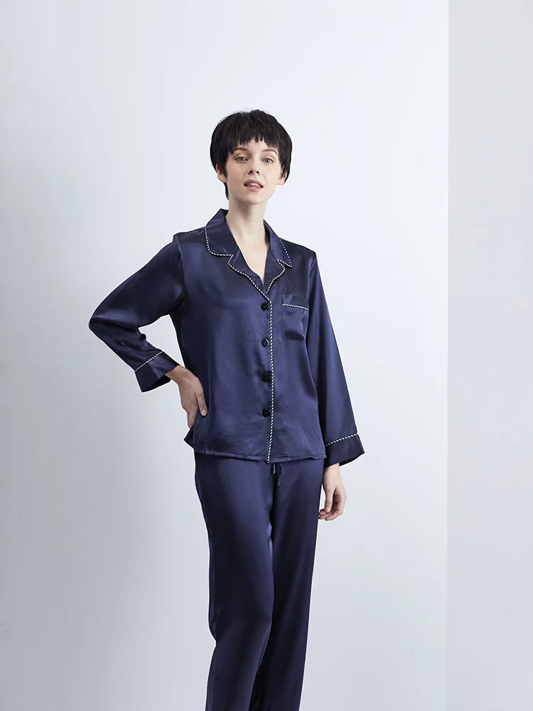 

DISANGNI 100% mulberry silk long sleeve suit