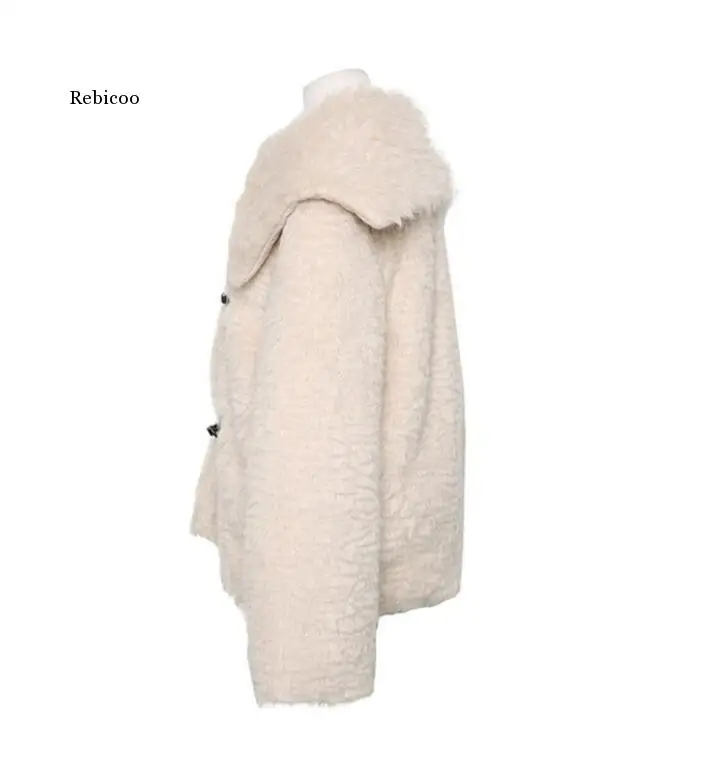 Brand Women Coat Fashion Thick Warm Winter Coats Big Lapel Lalambswool Faux Fur Coat Horn Button Fur Clothes Ropa Invierno Mujer