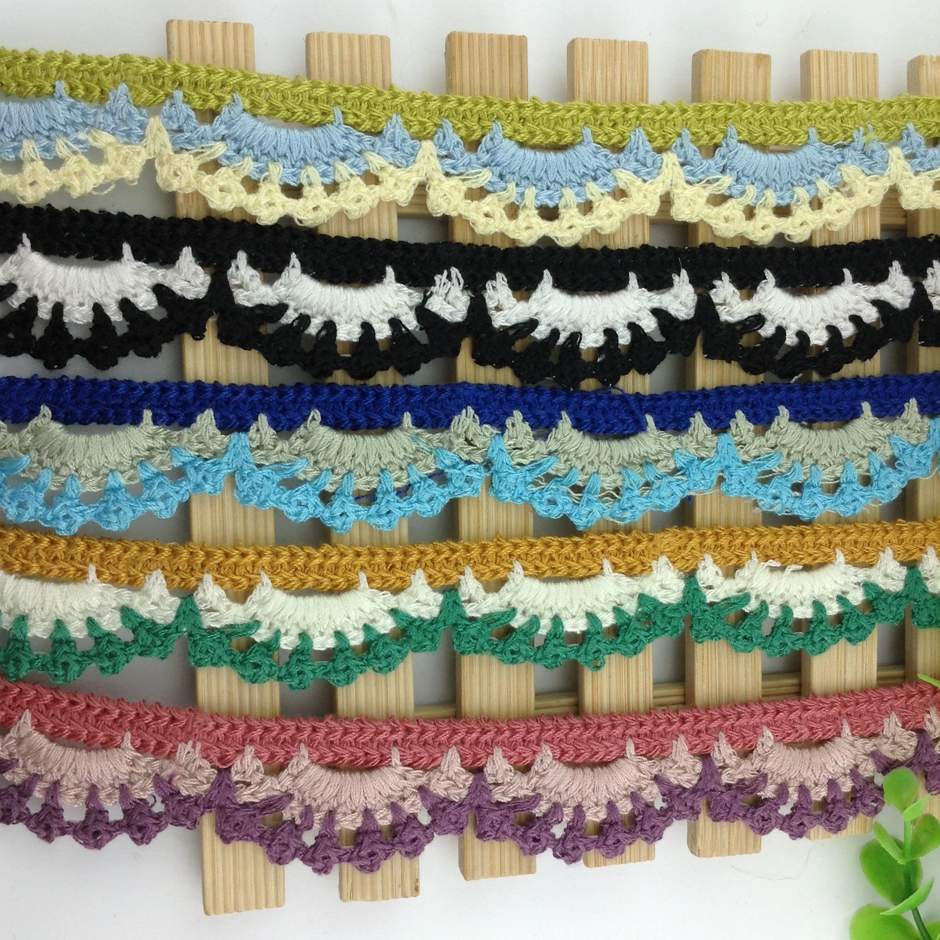 3cm Wide Crocheted Webbing Polyester Lace Ribbon for Handmade Craft Patchwork Sewing Easter Wedding Deco Gift Floral Packing