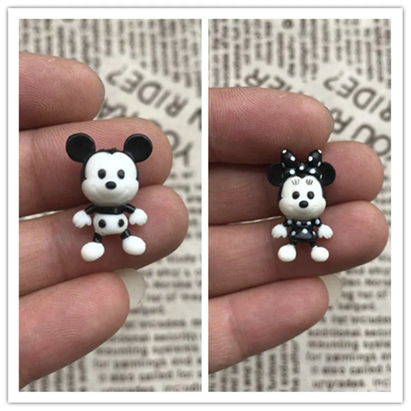 

60piece 2cm couple of mickey minnie very small figure toys black and white color mickey figure toys