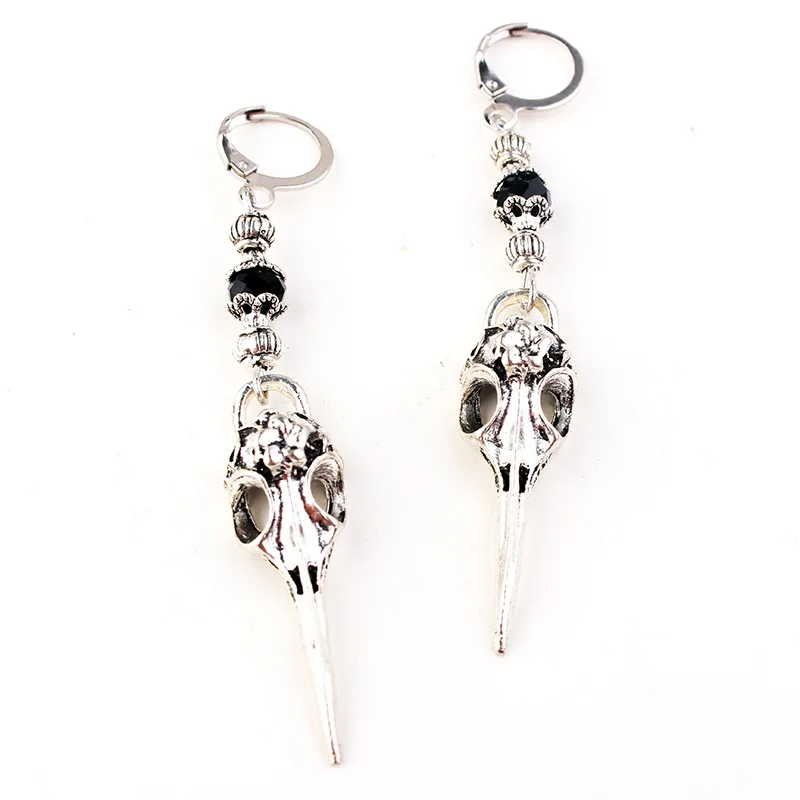 Pendientes Vintage de calavera de toro para mujer, pendientes Punk gótico de cuervo, gancho para la oreja, Color plateado, accesorios de joyería, regalos VGE129