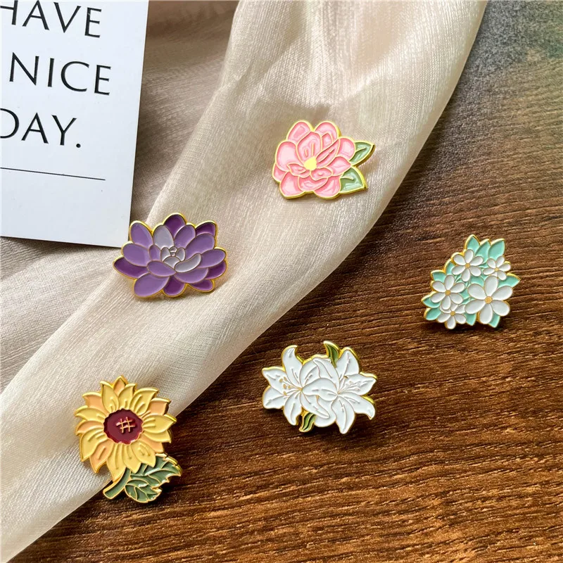 Stylish Sunflower Lily Enamel Pins Exquisite Lotus Peony Daisy Floral Brooch Cloth Lapel Pins Female buckle Girl Gifts Jewelry