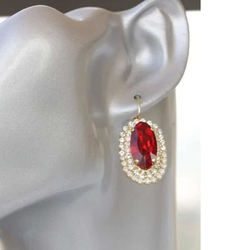 Fashion Ladies Red Oval Egg-shaped Crystal Wedding Earrings Bling Iced Out Rhinestone AAA CZ for Women Party Jewelry