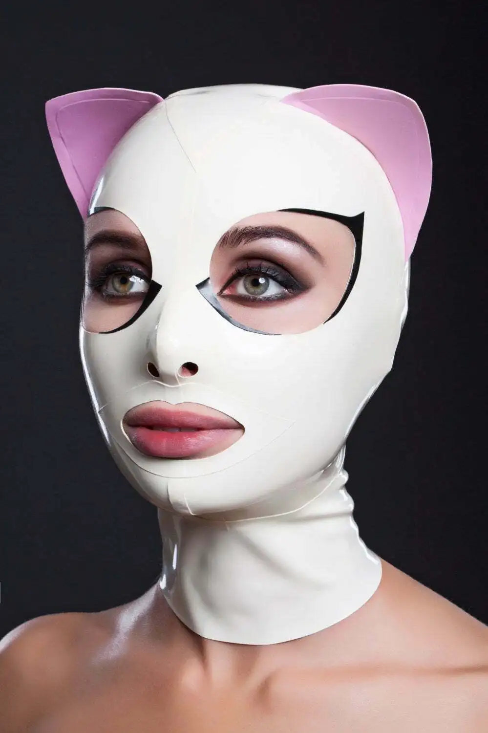 

Latex Gummi Hoods Cat Mask With Eyelashes And Pink Ears Unique Customized 0.4mm